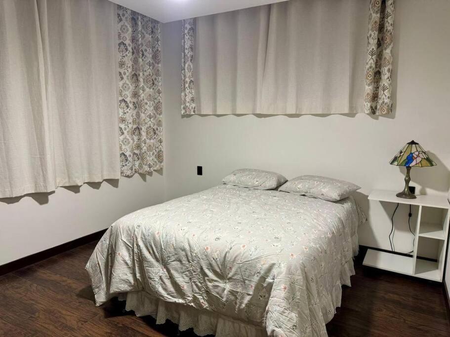 Apartamento En Casa, Excelente Ubicacion, Vista Inmejorable La Paz